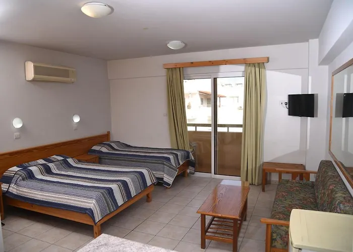 Aparthotel Elysso Larnaca